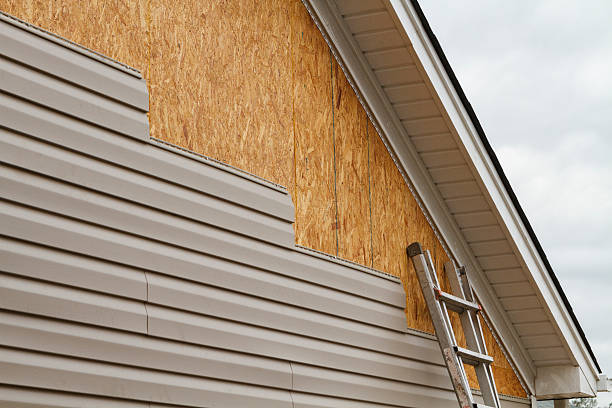 24/7 Emergency Vinyl Siding experts in Follansbee, WV